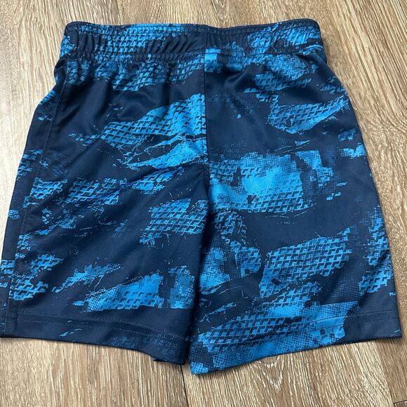Under Armour Boys Size 4 Blue Shorts | Pink Logo | EUC - Picture 3 of 3
